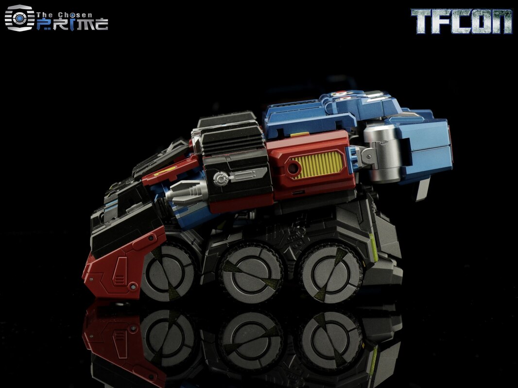 Planet X PX-14B Helios Powered Convoy TFcon Online 2020 Exclusive Preview  Images